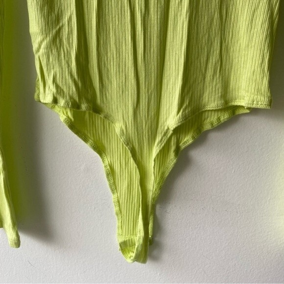 sws essentials neon yellow long sleeve mock neck bodysuit - Picture 6 of 7